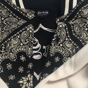 Dogg Supply by snoop dog  XL/EG